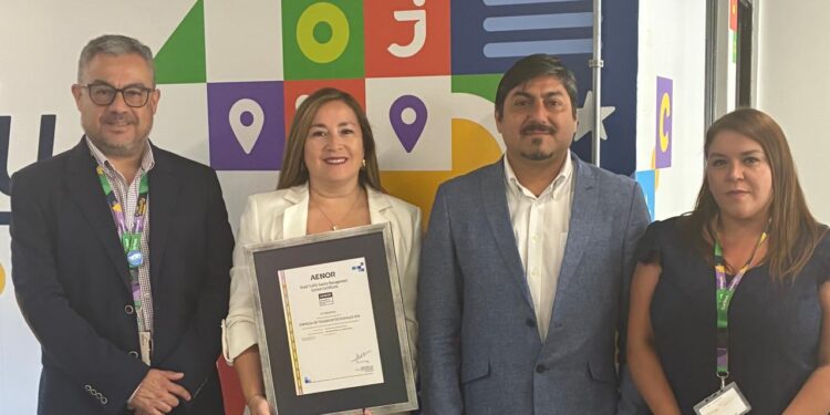 La única empresa de transporte en Chile que obtuvo nuevamente la certificación ISO 39001.