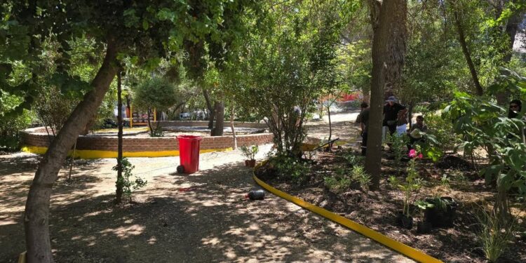 Vivamos Circular se pasa la meta para 2025 y convierte más de 30 toneladas de plásticos en un nuevo espacio comunitario en Pudahuel.