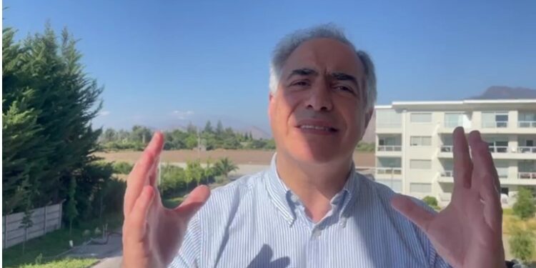 Senador Francisco Chahuán hace un llamado a asegurar una transición política en Venezuela.