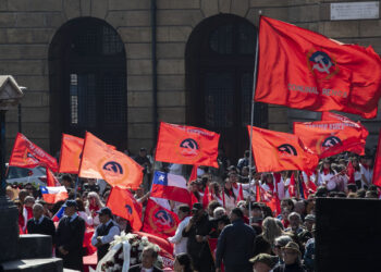 El Partido Comunista de Chile rechaza el ataque de EE.UU. en Venezuela y lo considera «criminal».
