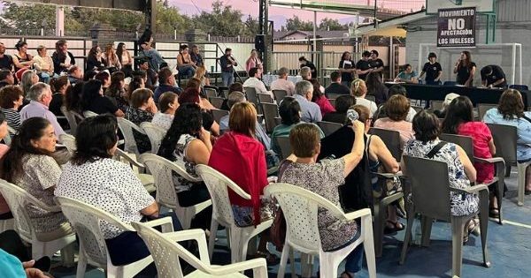 Afectación vial en Los Ingleses sigue latente: vecinos piden ser parte tras larga reunión.