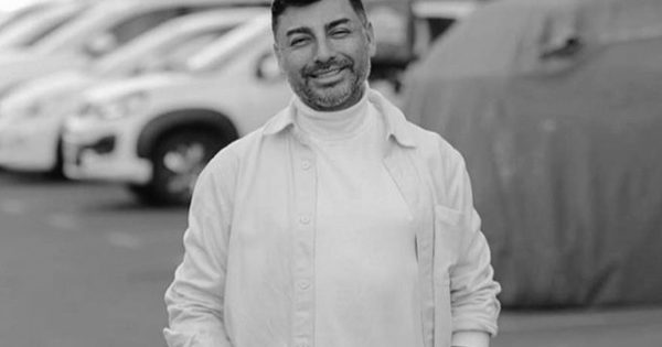 Fallece a los 48 años el periodista Andrés Caniulef.