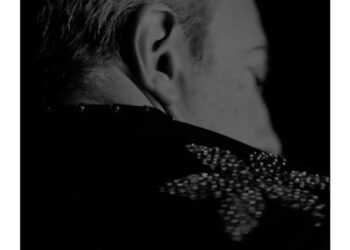 Babasónicos lanza el videoclip «Tiempo Off», el segundo adelanto de su nuevo álbum Cuerpos.