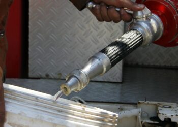 Familias rurales se quedan sin agua: se suspende el reparto en la provincia de Talca debido a enormes deudas del Estado.