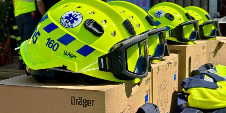 Fortalecen la seguridad del personal del SAMU con la entrega de equipamiento.