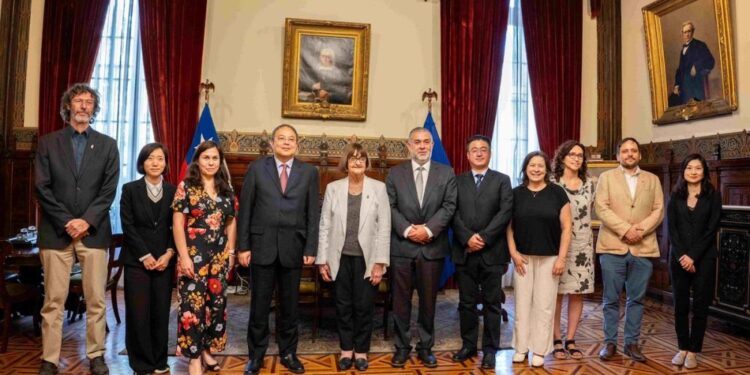 CGE y Universidad de Chile firman un significativo convenio de colaboración técnica y académica – LAVOZDEPUCON