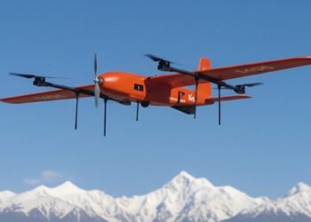 Lo Barnechea incorpora dron con tecnología militar para la vigilancia de la comuna