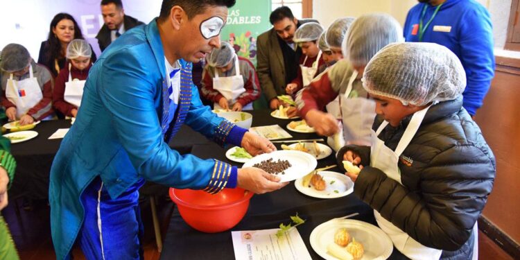 Las Escuelas Abiertas de Verano de Junaeb 2026 ayudarán a más de 6.200 cabros en todo Chile