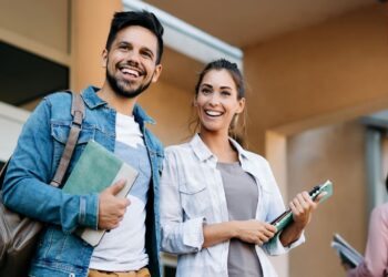 SERNAC y la Superintendencia de Educación Superior aclaran cómo hacer uso del derecho a retracto en la educación superior.