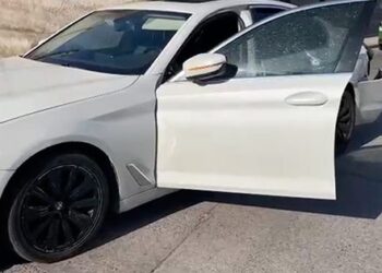 [VIDEO] Detienen a estafador tras una persecución: intentó atropellar a carabineros mientras se escapaba.