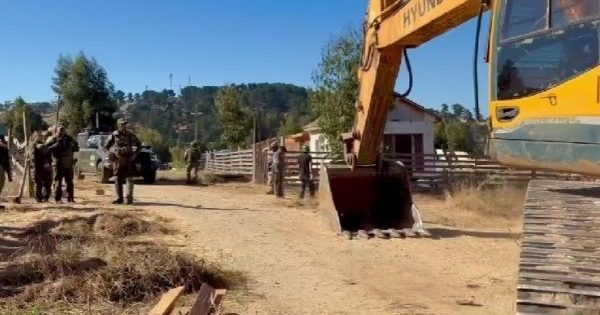 Desalojo de megatoma en San Antonio avanza: ya se han recuperado 18 hectáreas.