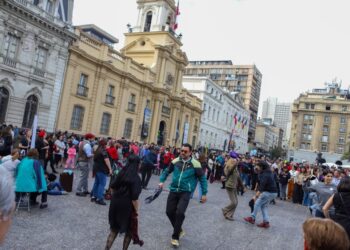 “Patrimonio en Modo Verano” llega a Santiago con panoramas veraniegos y actividades para toda la familia.