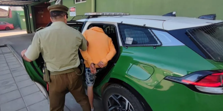 Detienen a dos jóvenes tras un intento de robo en una vivienda de San Clemente antes de Año Nuevo.
