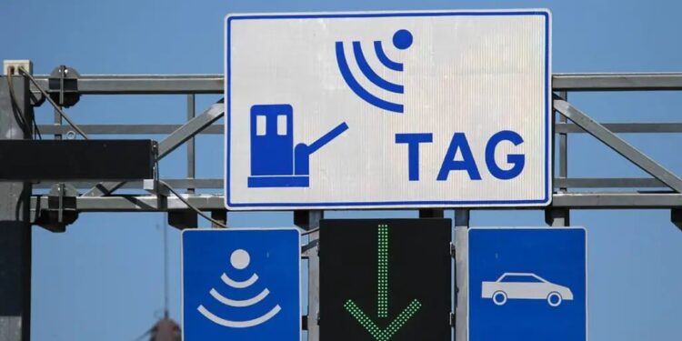 MOP pone en duda el proyecto ‘No Más TAG’: «No es justo legislar para el 100% si el 95% ya cumple»