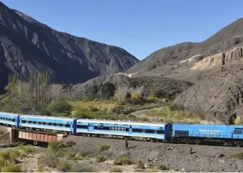 Nuevo eje ferroviario entre Argentina y Chile incluirá una conexión por el Maule.
