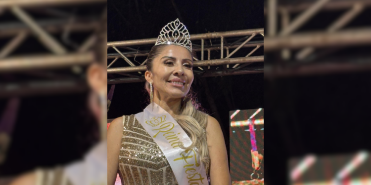 La madre de Marcianeke es proclamada Reina de la Fiesta del Tomate de Colín 2026.