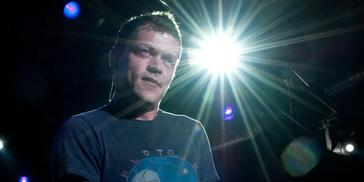 Muere Brad Arnold, vocalista principal y baterista original de 3 Doors Down.