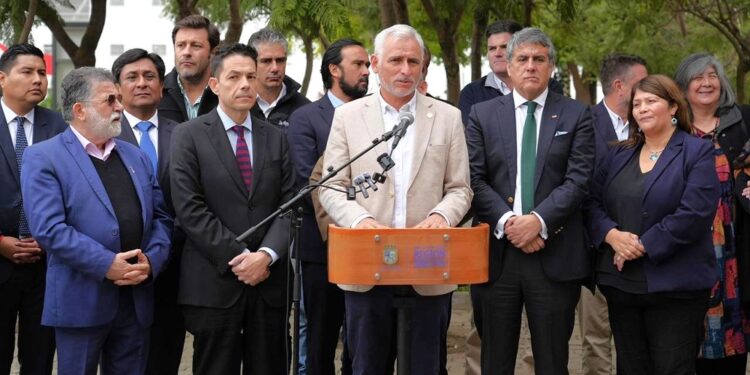 Gobiernos Regionales utilizan el 95.9% de sus recursos en 2025.