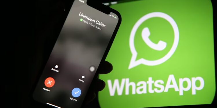 Delincuentes aprovechan emergencias para asaltar cuentas de WhatsApp.