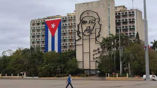 Fondo Chile evalúa contribuciones anuales a Cuba de hasta US$5 millones.