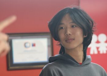 Después de 230 días: El avión del influencer que aterrizó sin autorización en la Antártica regresa al continente.