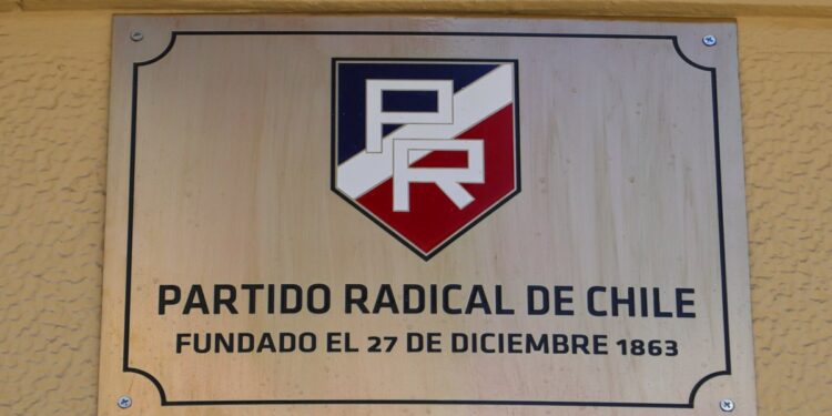 El Partido Radical apelará al Tricel y al Tribunal Constitucional para impedir su disolución.