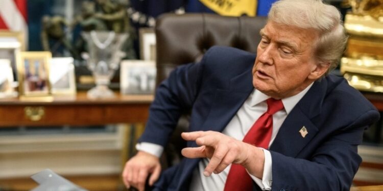 Trump afirma que está «muy cerca» de alcanzar un acuerdo que permita a los cubanos en EE.UU. volver a visitar su país.