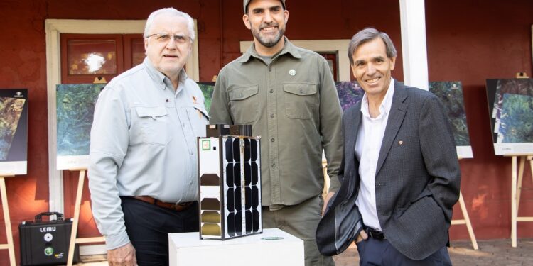 Se presenta un innovador proyecto que integra tecnología satelital e inteligencia artificial para salvaguardar la biodiversidad.