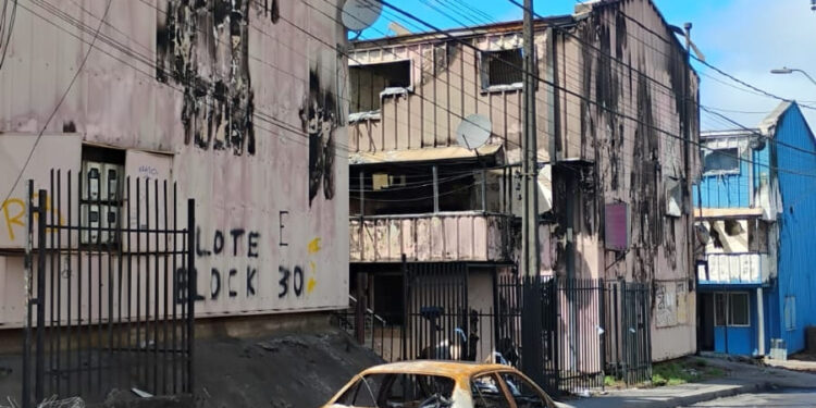 Kinesiólogos de la Fundación Las Rosas advierten sobre serias secuelas físicas y emocionales tras los incendios en Ñuble y Biobío.