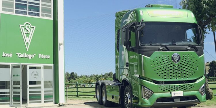 Con sello “Caturro”: Foton y Santiago Wanderers hacen alianza para la temporada 2026.