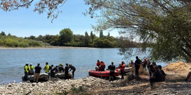 Pescador que fue arrastrado por el Río Biobío en Mulchén fue hallado sin vida en Negrete.