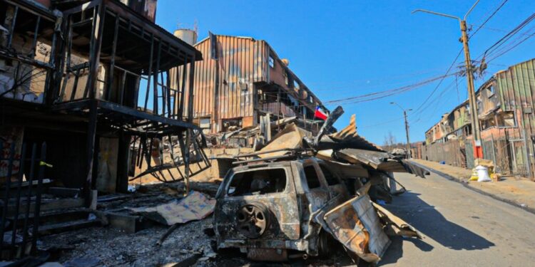 Incendios en Ñuble y Biobío: las compañías de seguros han gestionado el 98% de los siniestros reportados.