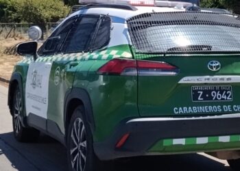 Sujeto apuñaló a su pareja e hijo después de una violenta discusión en Maipú.