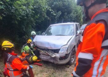 Accidente de alta energía en Purranque causa la muerte de una mujer y varios heridos.