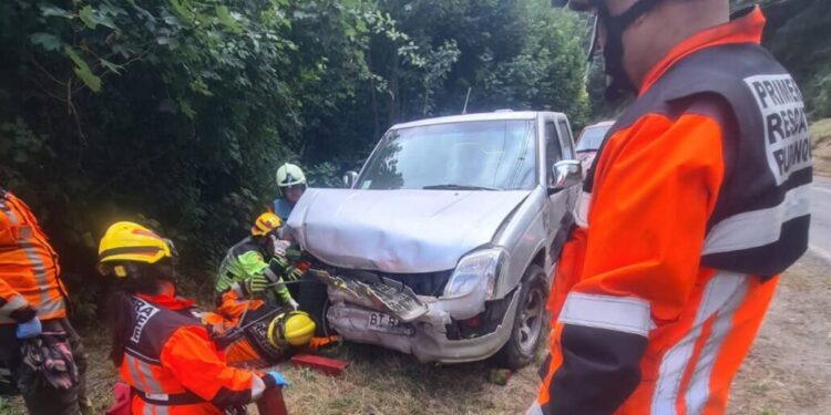 Accidente de alta energía en Purranque causa la muerte de una mujer y varios heridos.