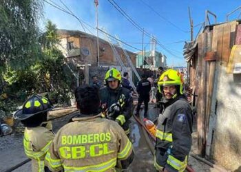 Senado avanza en el descanso laboral para bomberos.