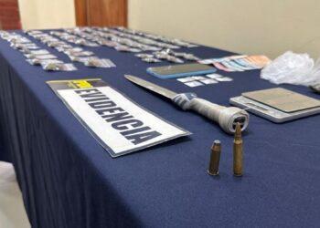 Detenida una pareja por vender drogas en los balnearios de La Ballena, Pichicuy y Los Molles en La Ligua.