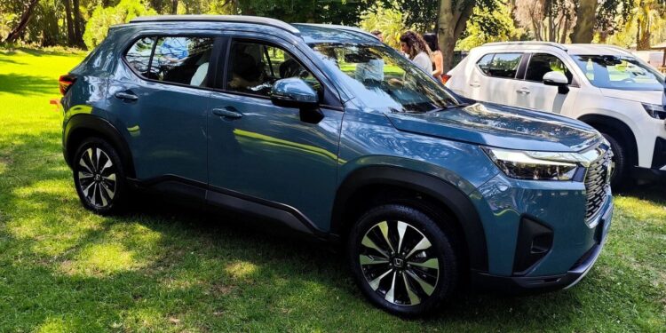 Honda lanza en Chile el nuevo WR-V, su SUV compacto más seguro hasta ahora.