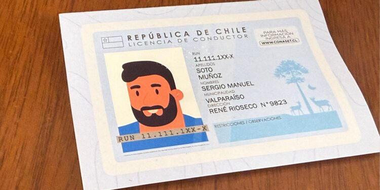 ¿Hasta cuándo es válida mi licencia de conducir vencida en 2025 o 2026? Nueva ley amplía su vigencia.