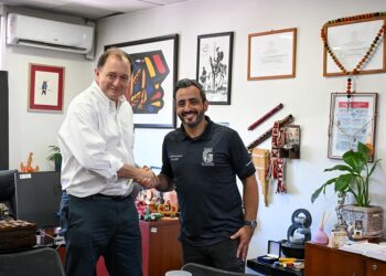 Alcantarillado para Lo Herrera: el futuro ministro de Vivienda, Iván Poduje, y el alcalde Christopher White pondrán la construcción en la lista de prioridades.