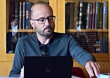 La universidad pública debe mantenerse firme: hoy más que nunca.