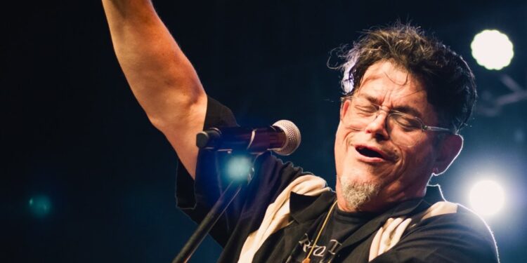 Joe Vasconcellos domina las radios chilenas y supera a toda la competencia: “Infinitamente agradecido”.