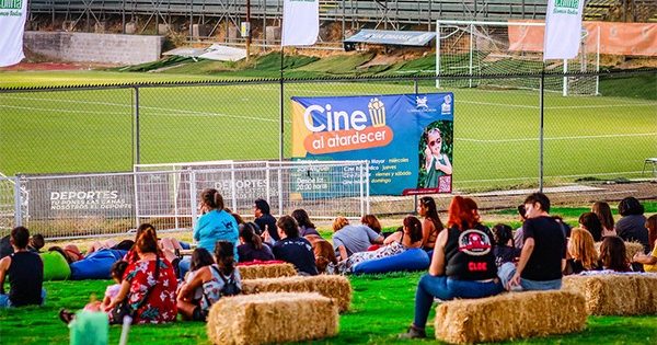 Colina tiene una variedad de panoramas familiares y culturales para este fin de semana.