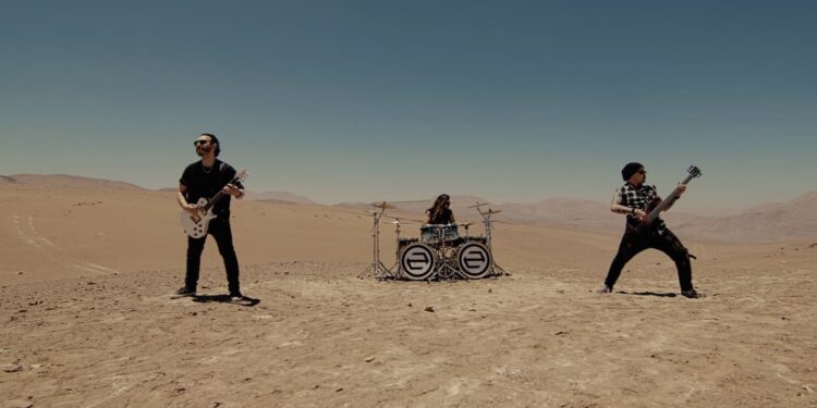 Evolema lanza el videoclip de su primer single “Quiero ascender”.