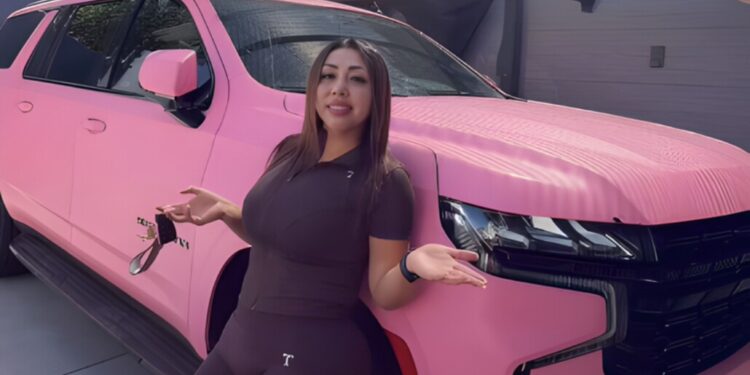 Naya Fácil desata críticas nuevamente al anunciar el vehículo que rifará tras la controversia de su sorteo anterior.