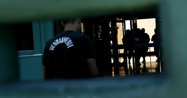 Otro patinazo de Gendarmería en menos de 24 horas: sueltan a imputado desde tribunal en Viña.