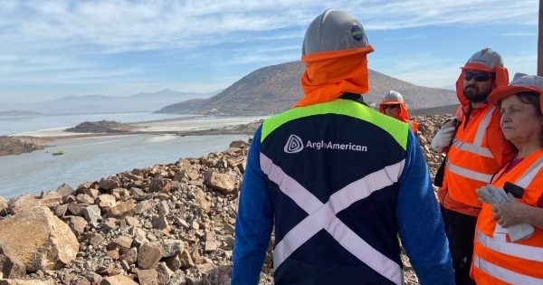 Producción de cobre de Anglo American baja y actualizan proyecciones en Chile.