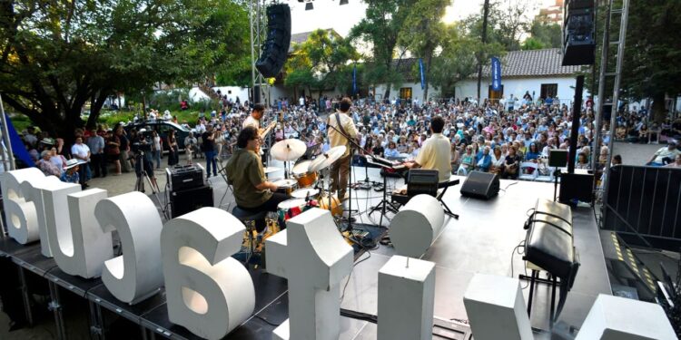 Tardes de febrero se sienten a ritmo de Nueva Orleans en el 6° ciclo «Jazz al Atardecer» en los jardines de Lo Matta Cultural.
