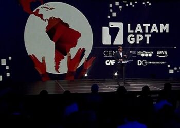 Presentan Latam-GPT: el primer modelo de inteligencia artificial hecho en Chile.