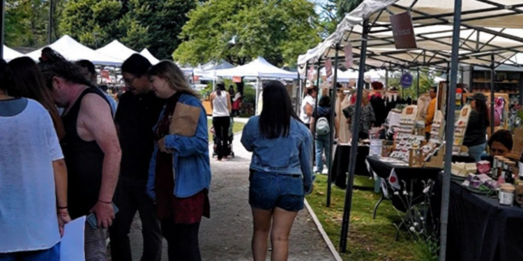Mercados Los Álamos ofrece un fin de semana repleto de amor y arte con #EnamorArte en Pucón – LAVOZDEPUCON